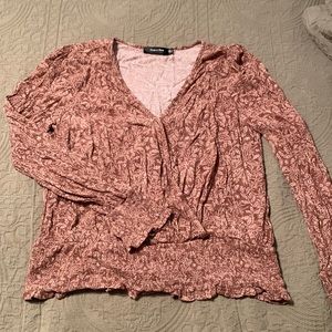 Doe & Rae top with button closure. Size M